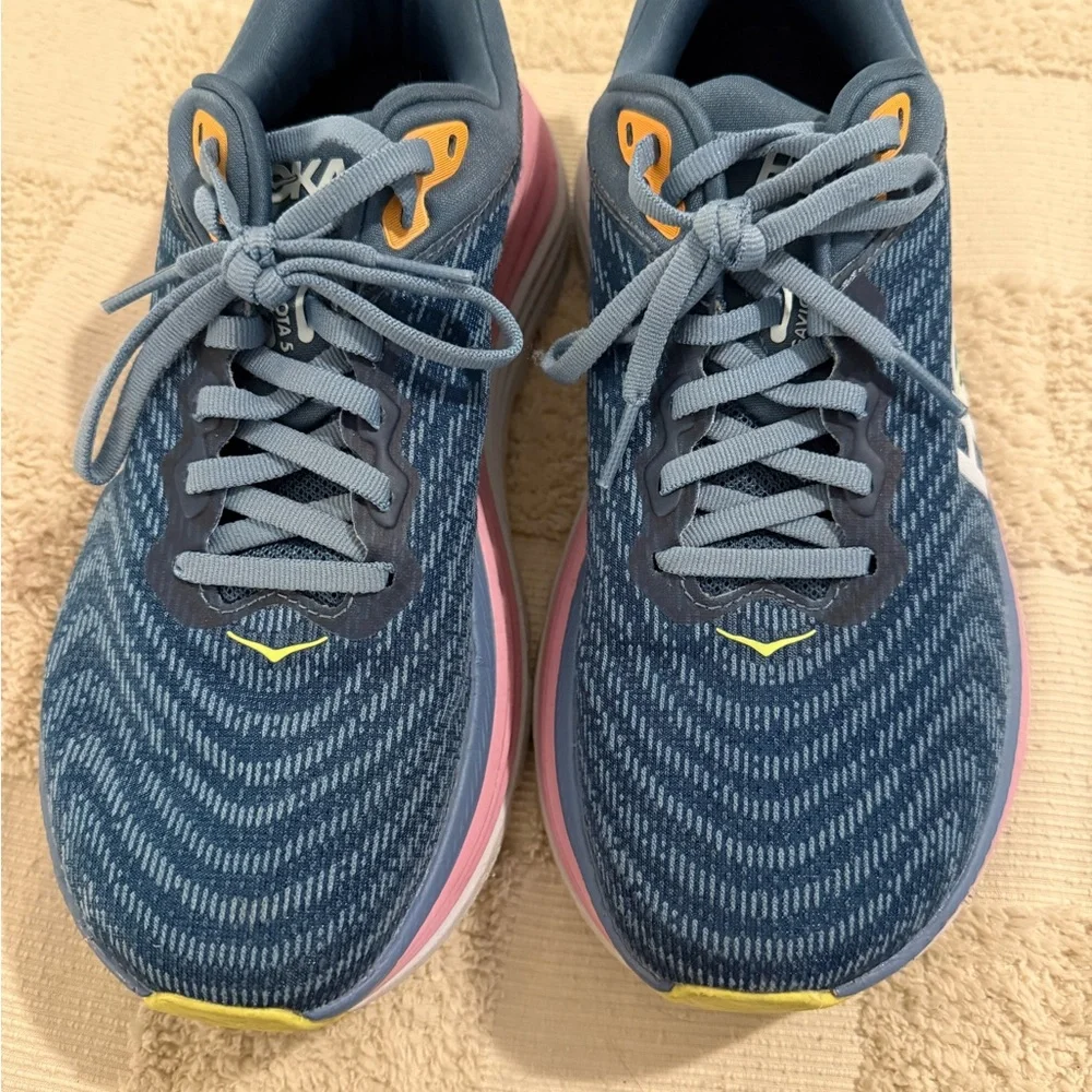 HOKA Dynamic Blue and Pink Sneakers Gaviota 5 - Picture 3 of 7